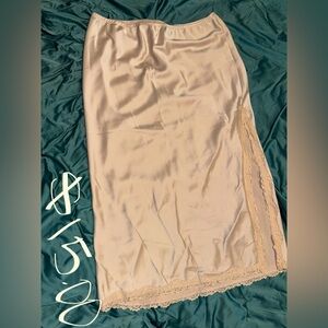 Light pink maxi silk skirt. XXL. Wild Fable. Never worn.